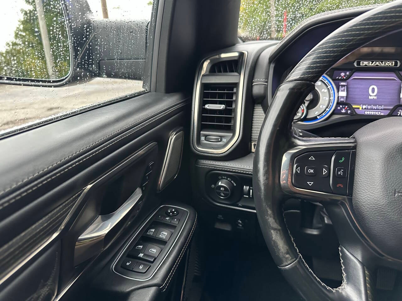 2019 RAM 1500 Limited 4x4 4dr Crew Cab 5.6 ft. SB Pickup