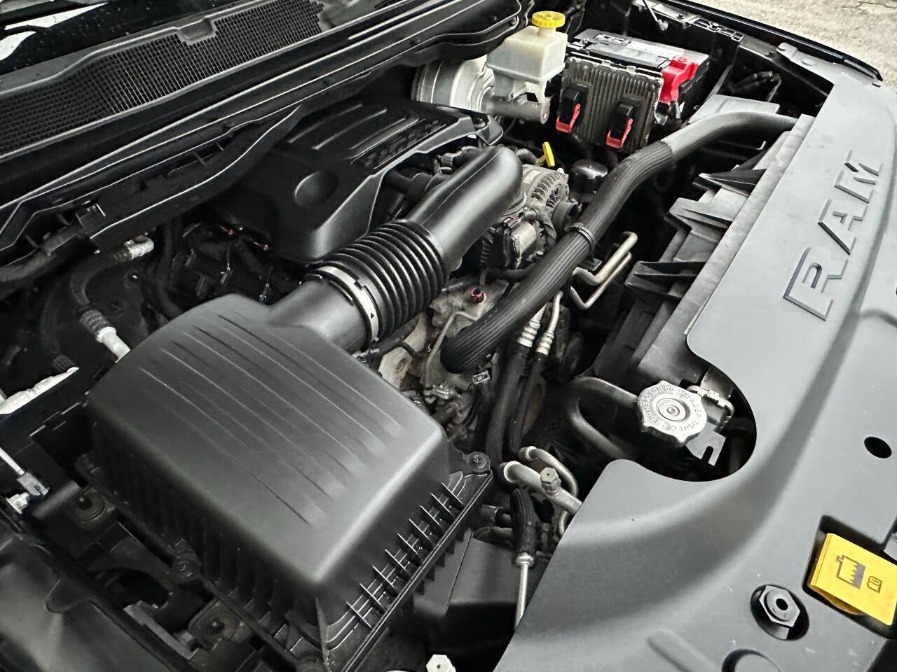 2019 RAM 1500 Limited 4x4 4dr Crew Cab 5.6 ft. SB Pickup