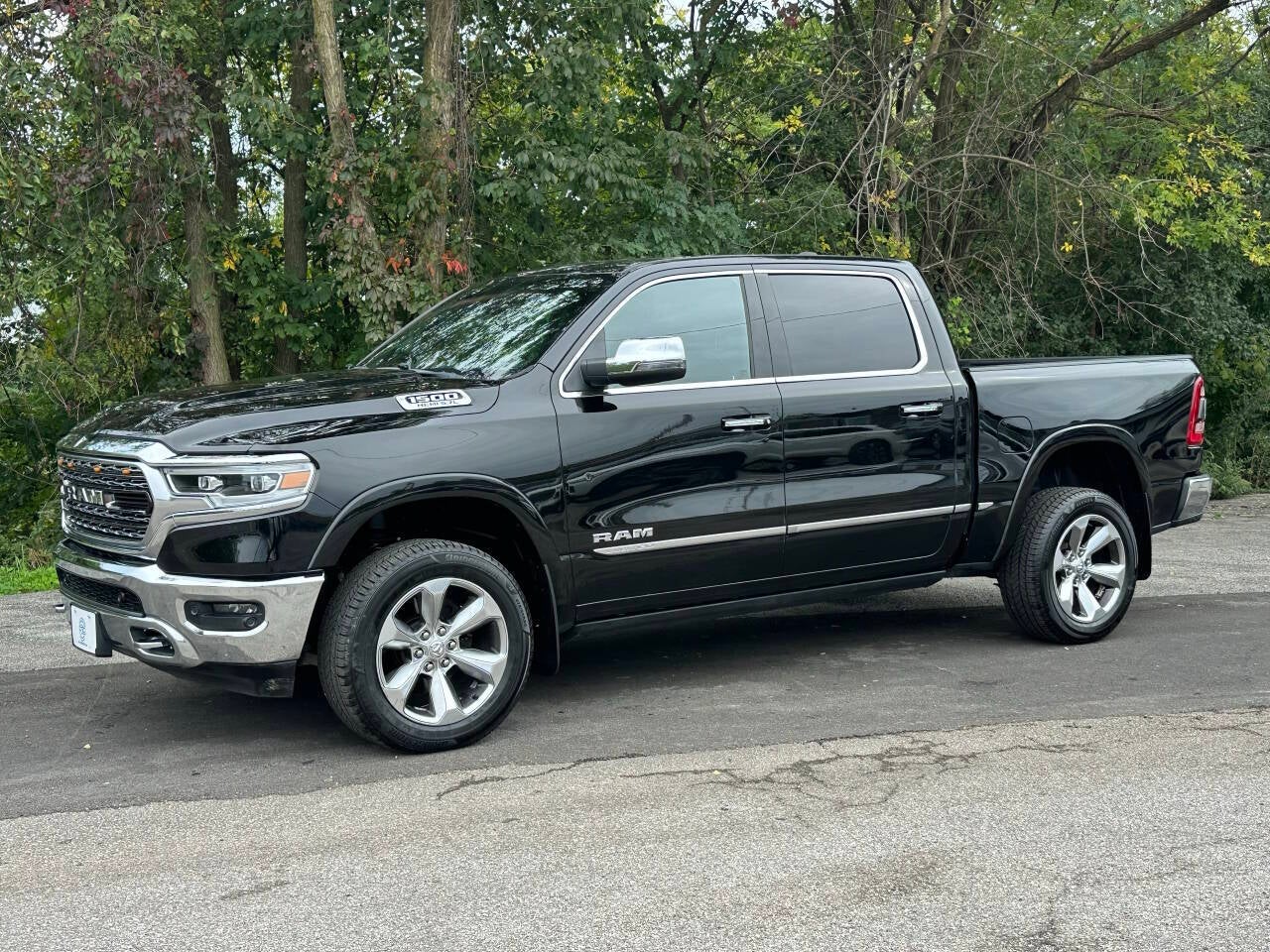 2019 RAM 1500 Limited 4x4 4dr Crew Cab 5.6 ft. SB Pickup