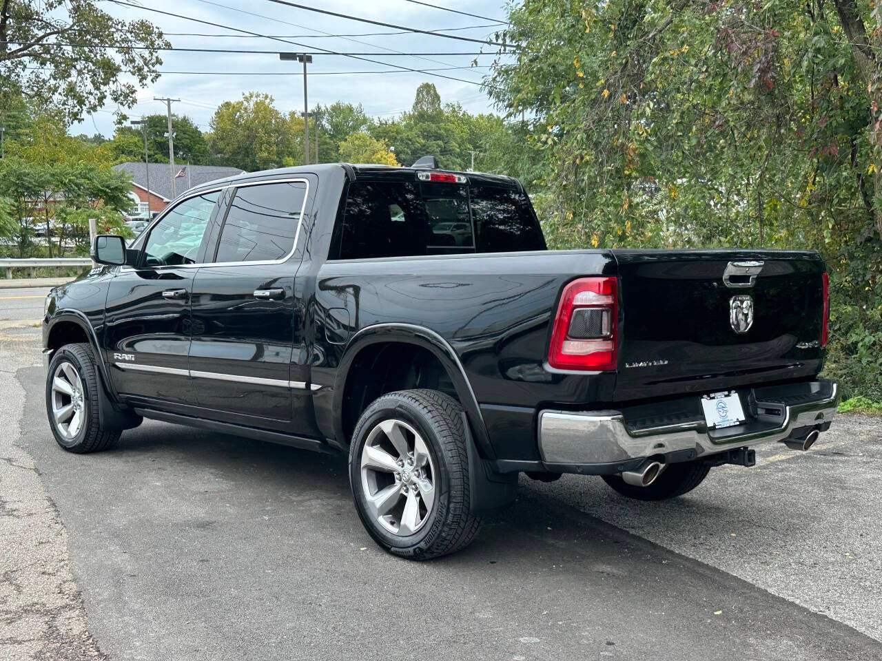 2019 RAM 1500 Limited 4x4 4dr Crew Cab 5.6 ft. SB Pickup