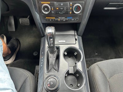 2017 Ford Explorer XLT AWD 4dr SUV