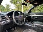 2017 Ford Explorer XLT AWD 4dr SUV