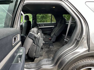 2017 Ford Explorer XLT AWD 4dr SUV