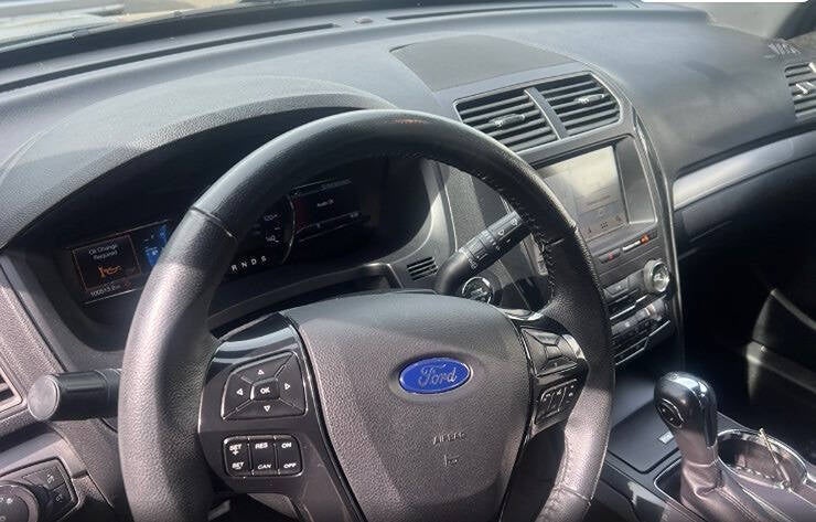 2019 Ford Explorer XLT AWD 4dr SUV
