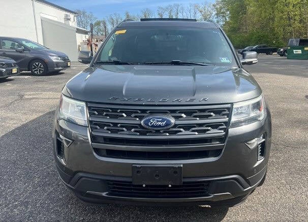 2019 Ford Explorer XLT AWD 4dr SUV