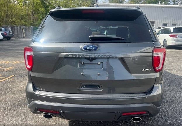 2019 Ford Explorer XLT AWD 4dr SUV