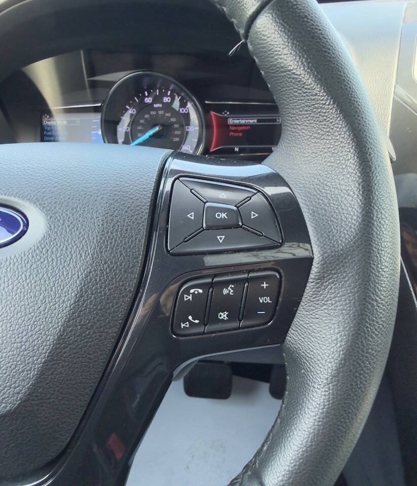 2019 Ford Explorer XLT AWD 4dr SUV
