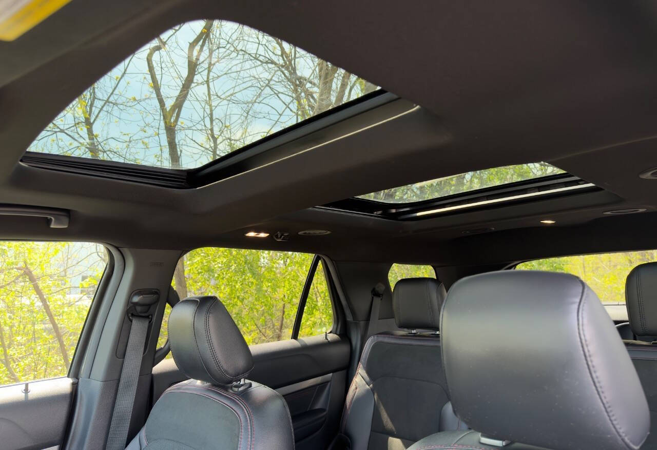 2019 Ford Explorer XLT AWD 4dr SUV