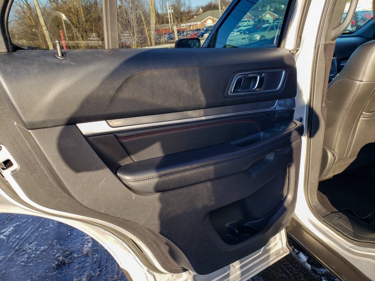 2018 Ford Explorer Sport AWD 4dr SUV