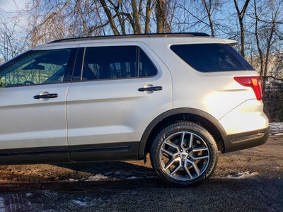 2018 Ford Explorer Sport AWD 4dr SUV
