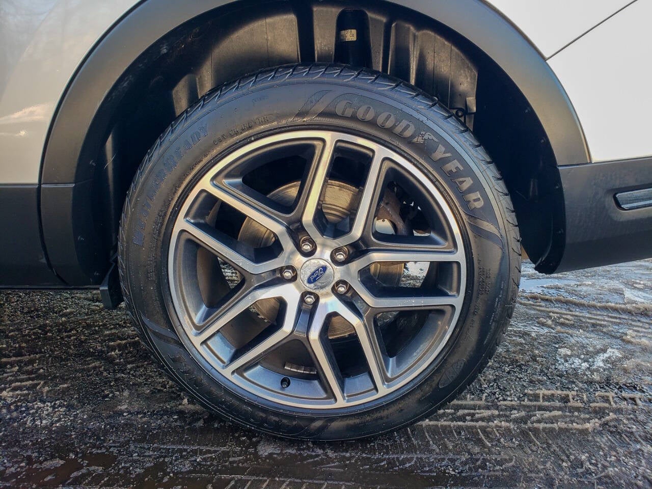 2018 Ford Explorer Sport AWD 4dr SUV