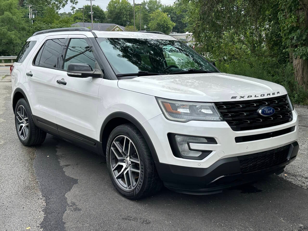 2017 Ford Explorer Sport AWD 4dr SUV