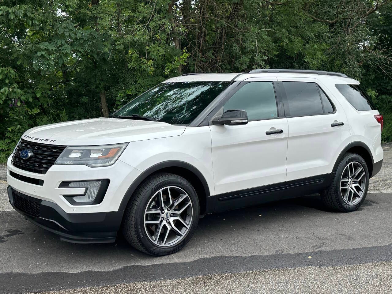 2017 Ford Explorer Sport AWD 4dr SUV