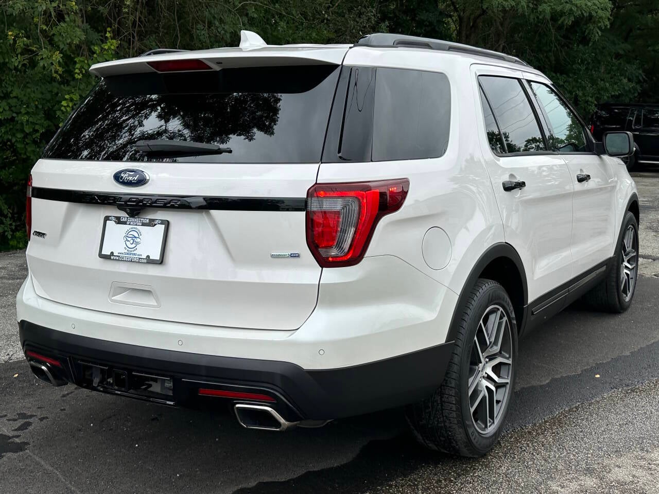 2017 Ford Explorer Sport AWD 4dr SUV
