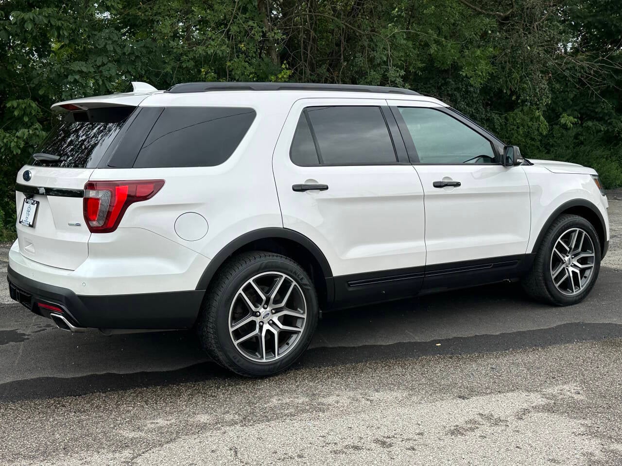 2017 Ford Explorer Sport AWD 4dr SUV