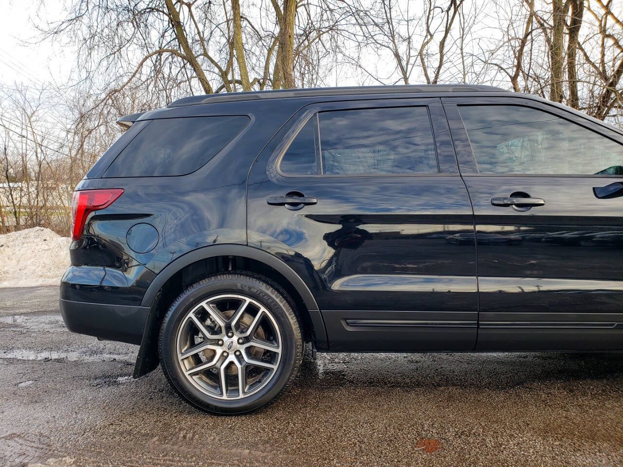 2017 Ford Explorer Sport AWD 4dr SUV