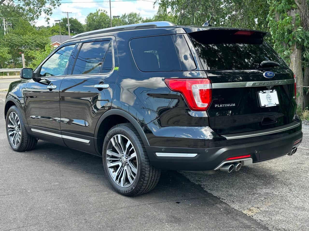 2018 Ford Explorer Platinum AWD 4dr SUV
