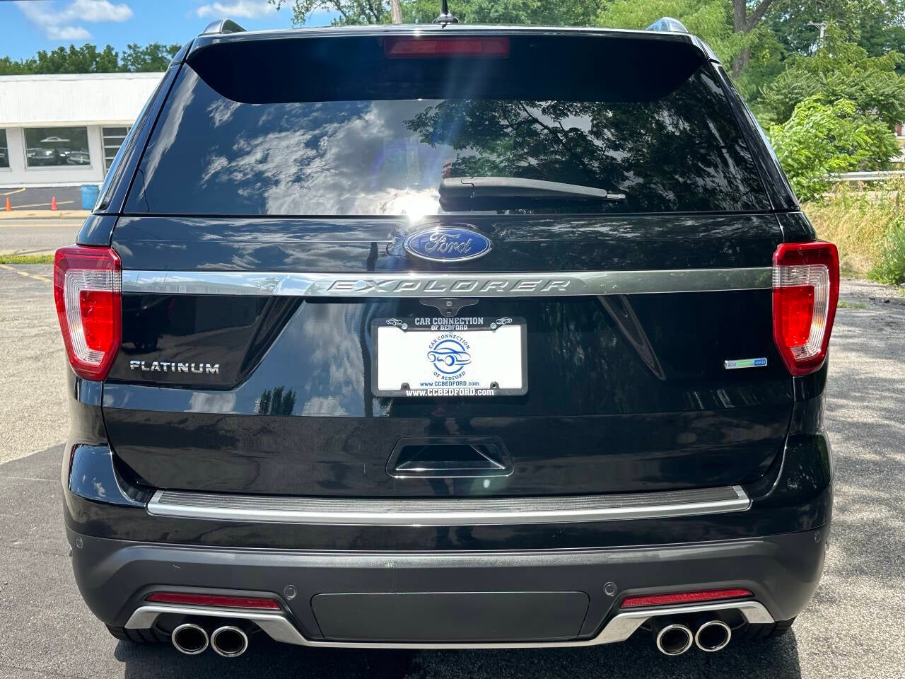 2018 Ford Explorer Platinum AWD 4dr SUV