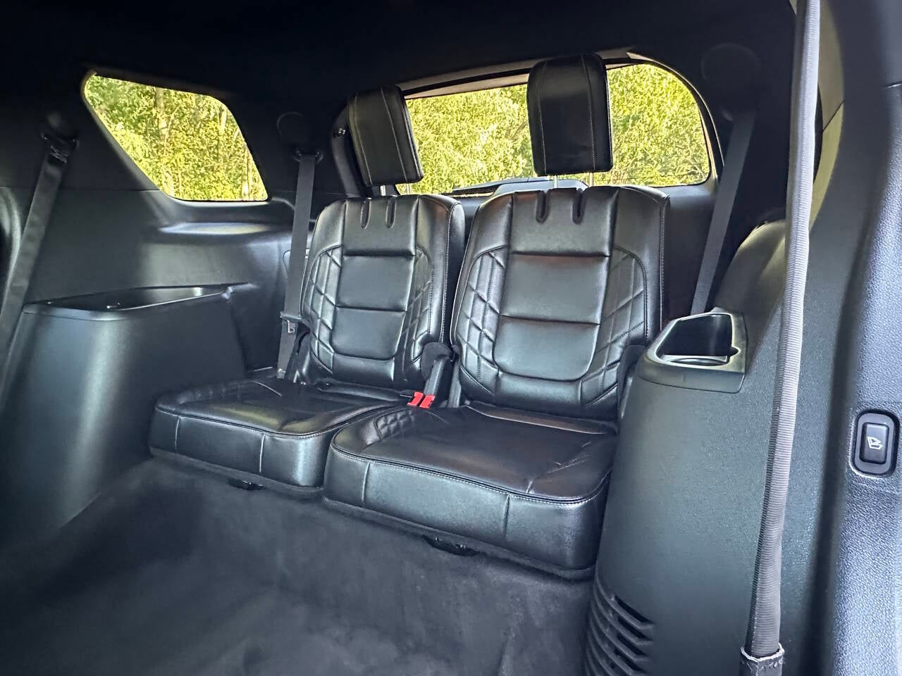 2018 Ford Explorer Platinum AWD 4dr SUV