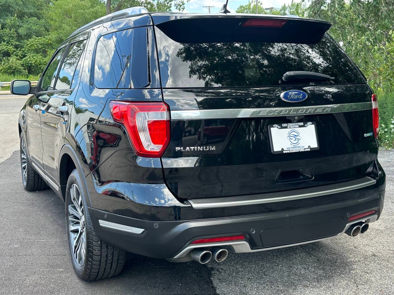 2018 Ford Explorer Platinum AWD 4dr SUV