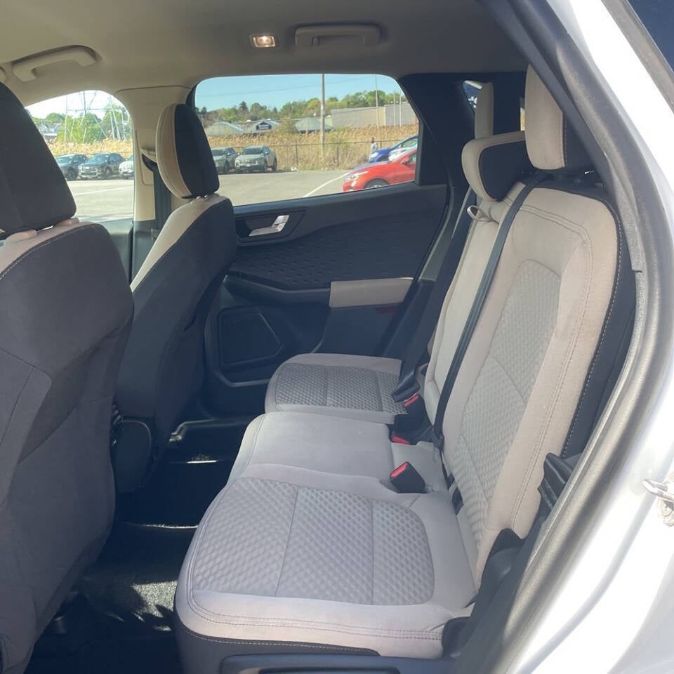 2020 Ford Escape SE AWD 4dr SUV