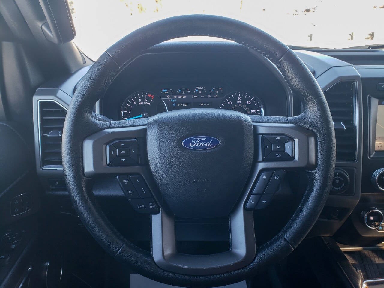 2019 Ford Expedition MAX XLT 4x4 4dr SUV