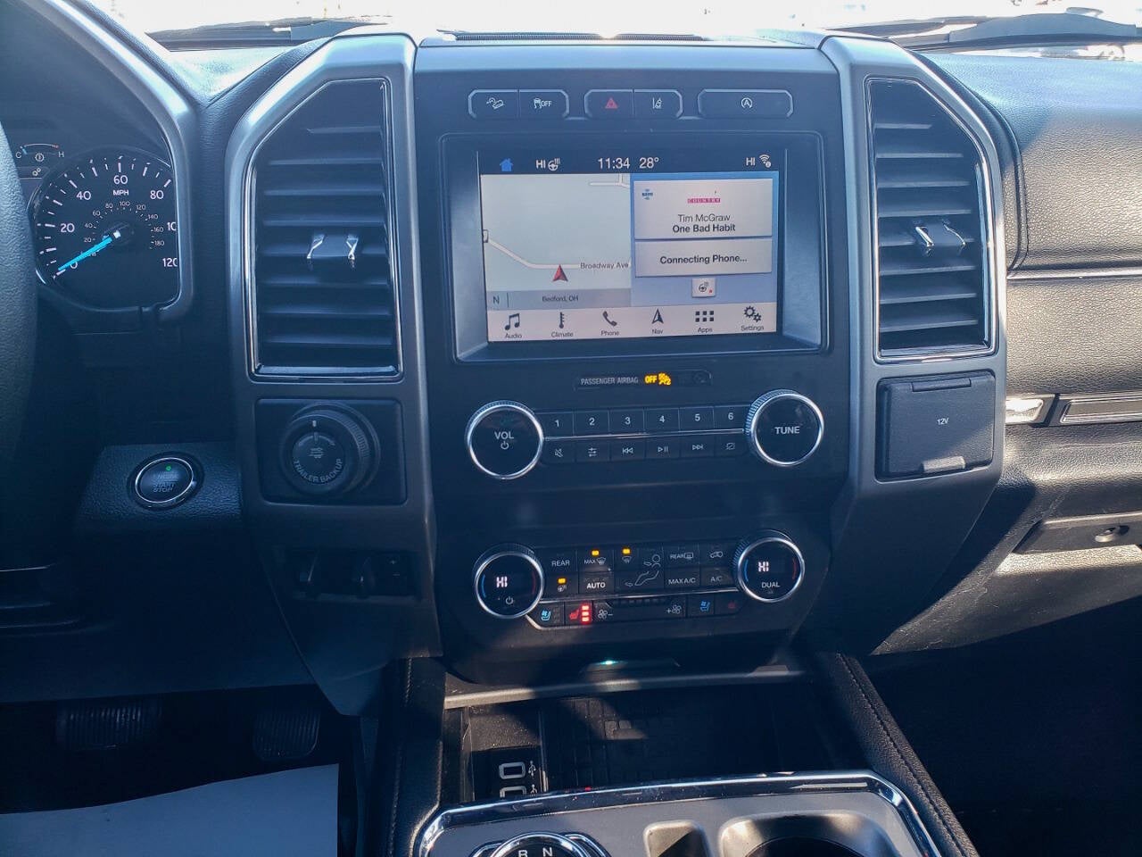 2019 Ford Expedition MAX XLT 4x4 4dr SUV