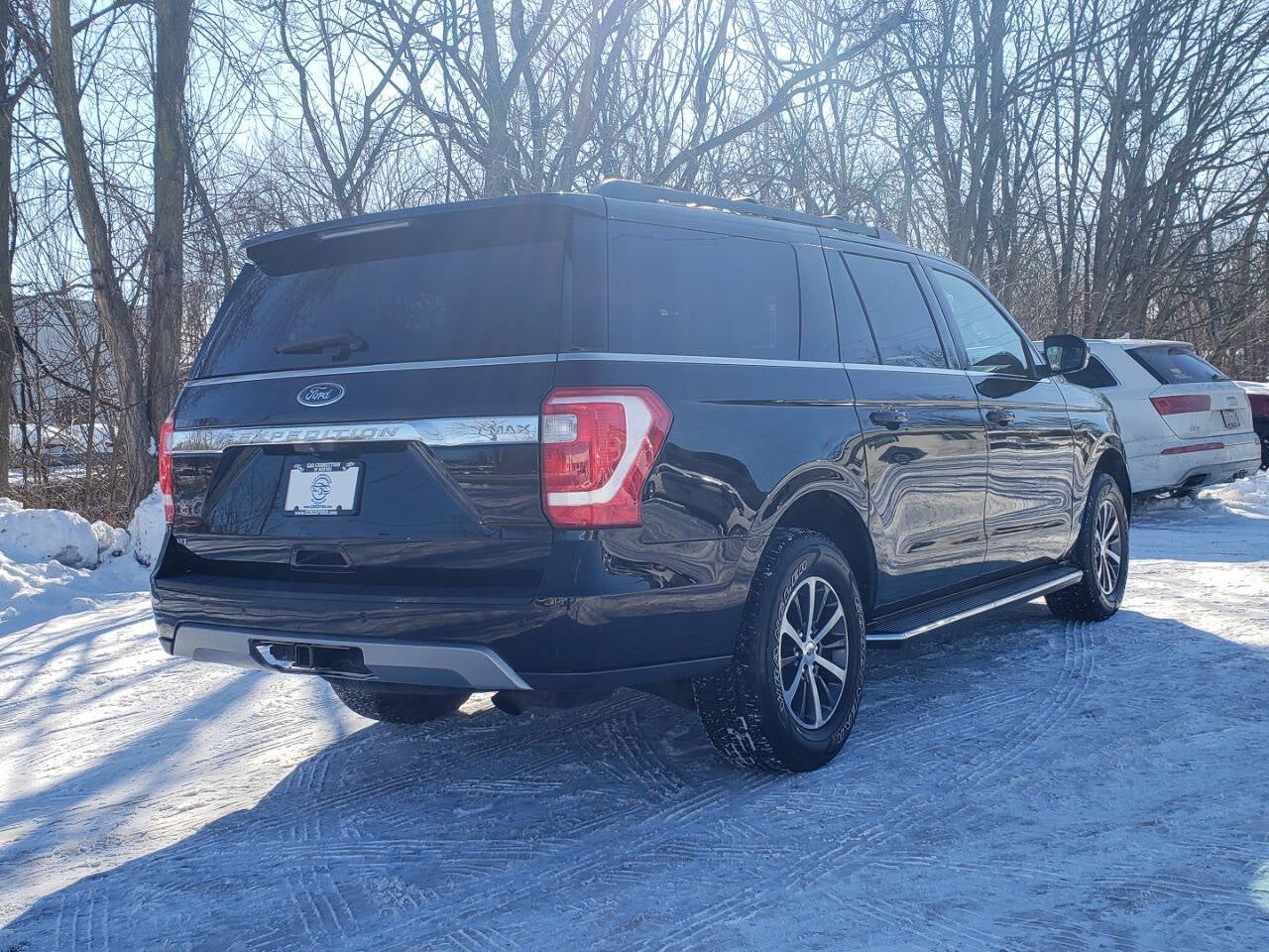 2019 Ford Expedition MAX XLT 4x4 4dr SUV