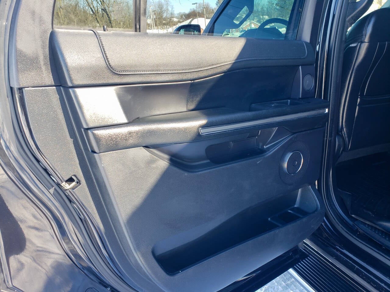 2019 Ford Expedition MAX XLT 4x4 4dr SUV