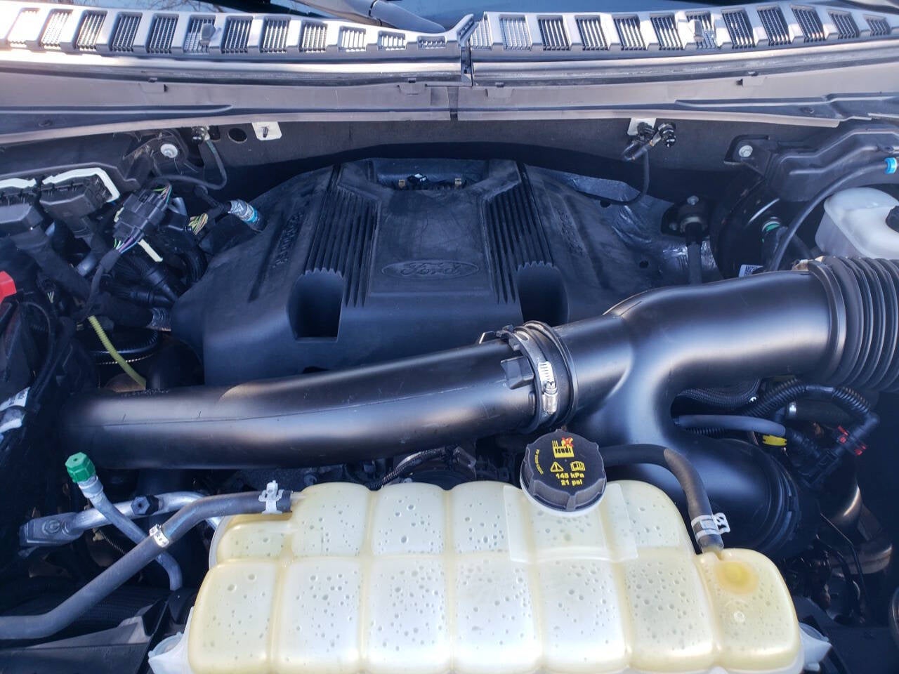 2019 Ford Expedition MAX XLT 4x4 4dr SUV