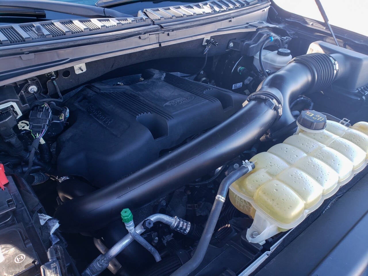 2019 Ford Expedition MAX XLT 4x4 4dr SUV