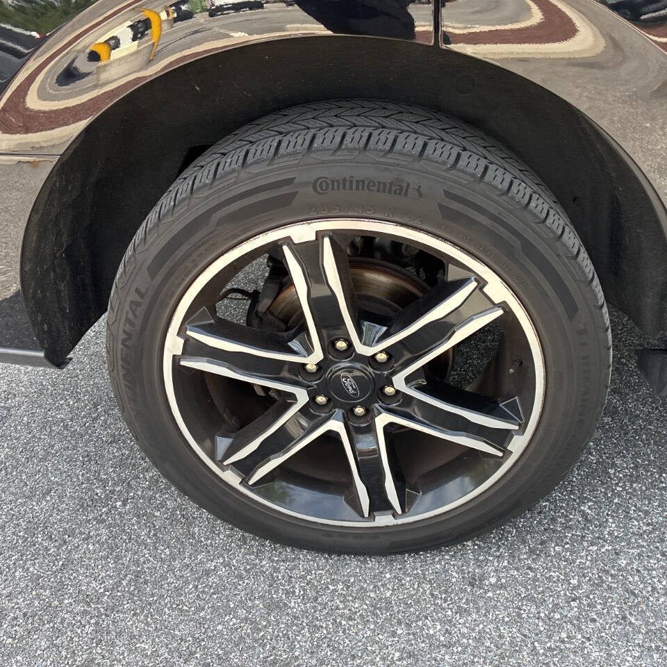 2019 Ford Expedition Limited 4x4 4dr SUV