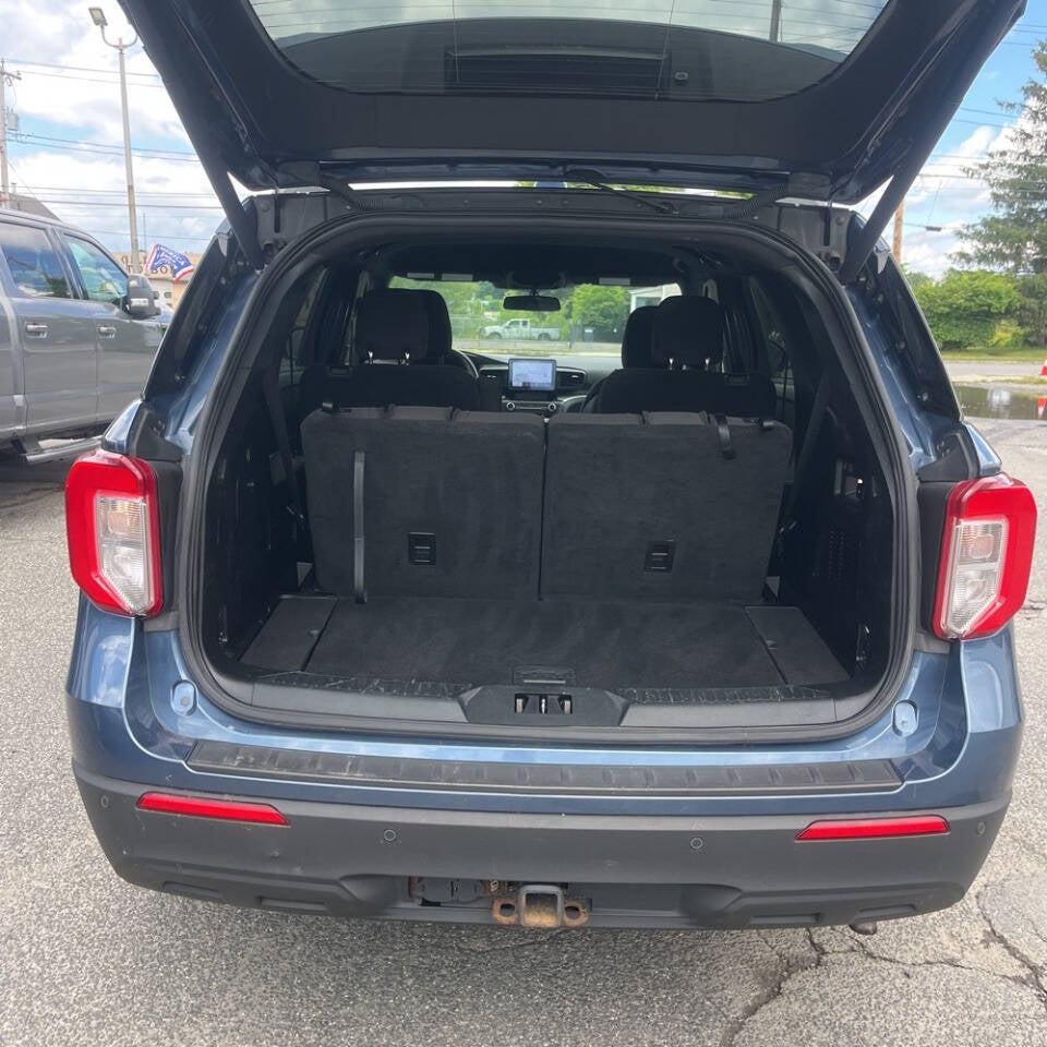 2020 Ford Explorer XLT AWD 4dr SUV