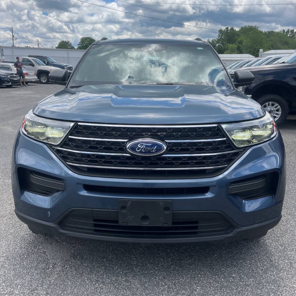 2020 Ford Explorer XLT AWD 4dr SUV