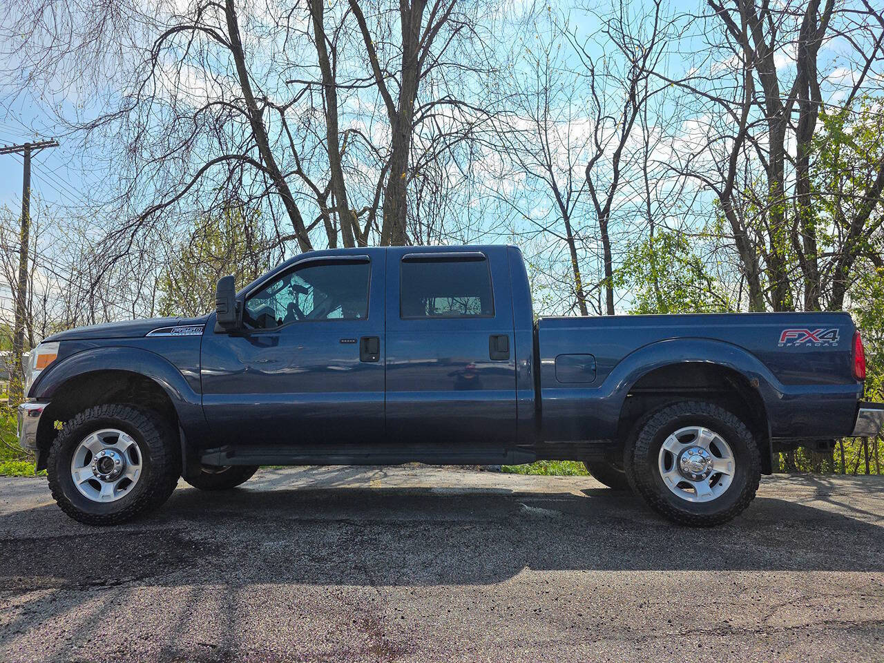 2013 Ford F-250 Super Duty XLT 4x4 4dr Crew Cab 6.8 ft. SB Pickup