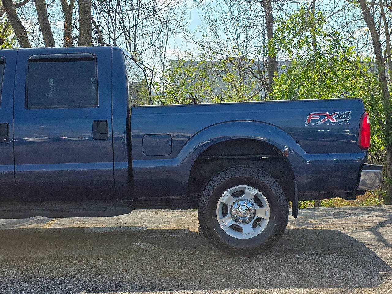 2013 Ford F-250 Super Duty XLT 4x4 4dr Crew Cab 6.8 ft. SB Pickup