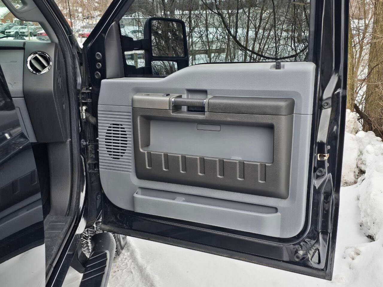 2012 Ford F-250 Super Duty XLT 4x4 4dr Crew Cab 8 ft. LB Pickup