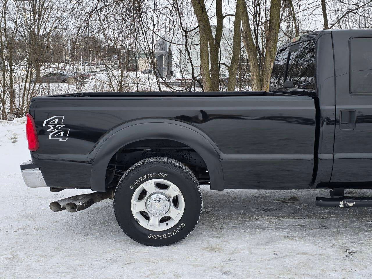 2012 Ford F-250 Super Duty XLT 4x4 4dr Crew Cab 8 ft. LB Pickup