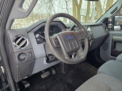 2012 Ford F-250 Super Duty XLT 4x4 4dr Crew Cab 8 ft. LB Pickup