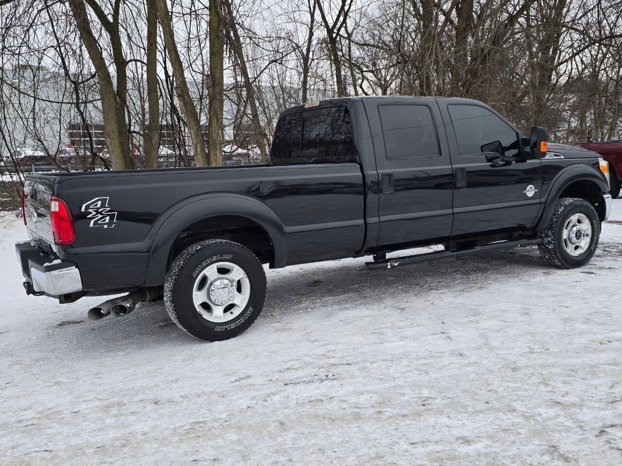 2012 Ford F-250 Super Duty XLT 4x4 4dr Crew Cab 8 ft. LB Pickup