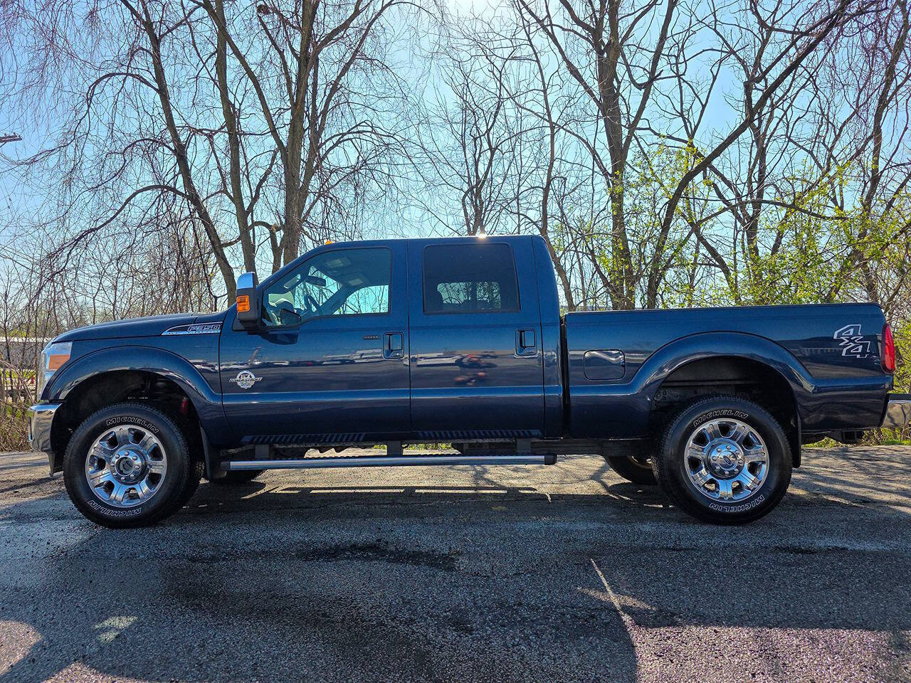 2015 Ford F-350 Super Duty Lariat 4x4 4dr Crew Cab 6.8 ft. SB SRW Pickup