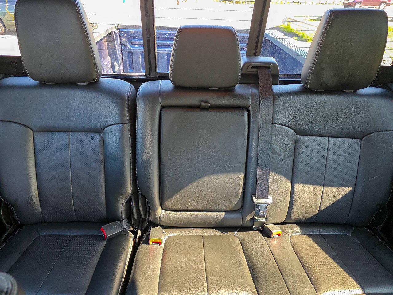 2015 Ford F-350 Super Duty Lariat 4x4 4dr Crew Cab 6.8 ft. SB SRW Pickup