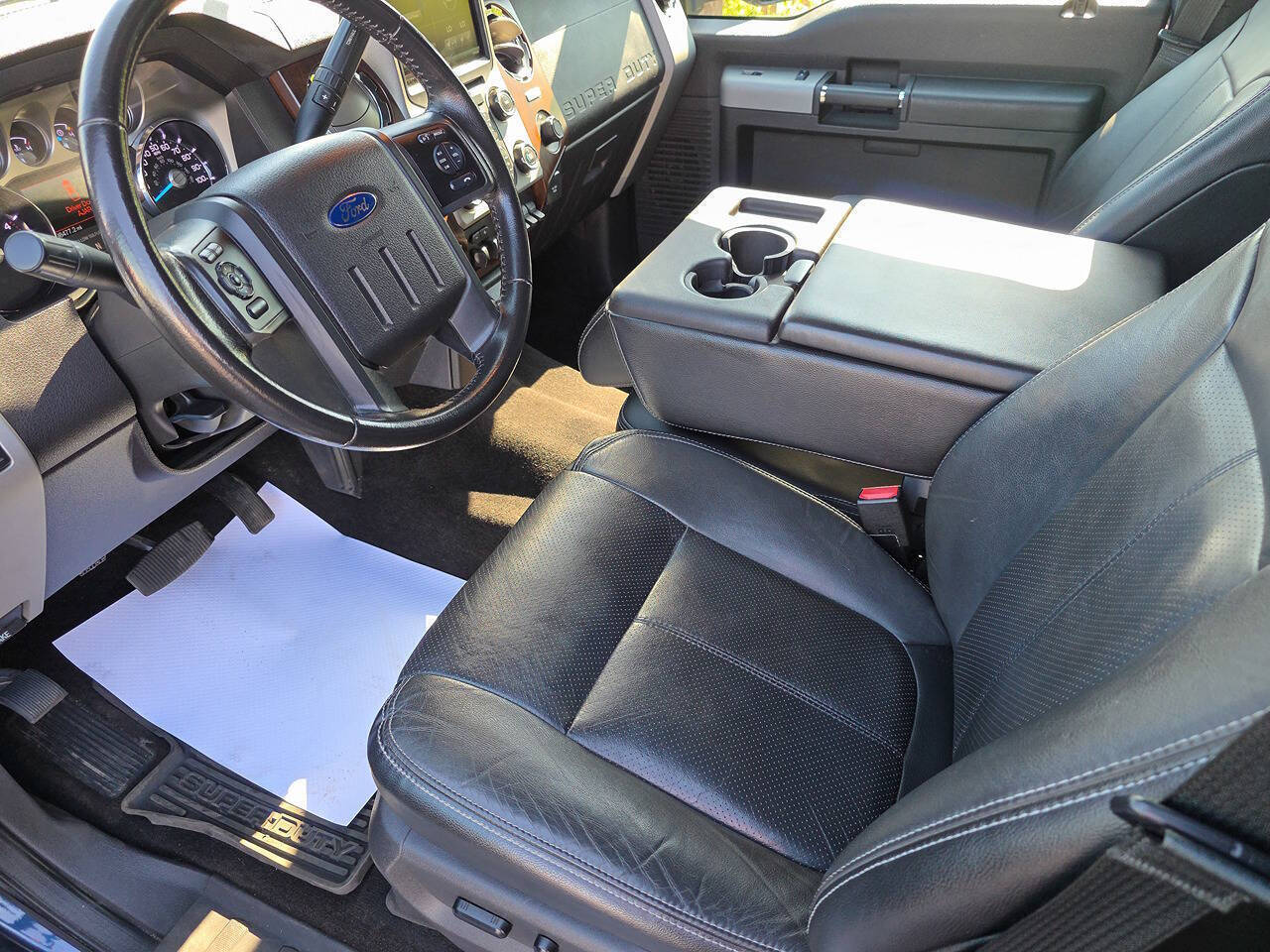 2015 Ford F-350 Super Duty Lariat 4x4 4dr Crew Cab 6.8 ft. SB SRW Pickup