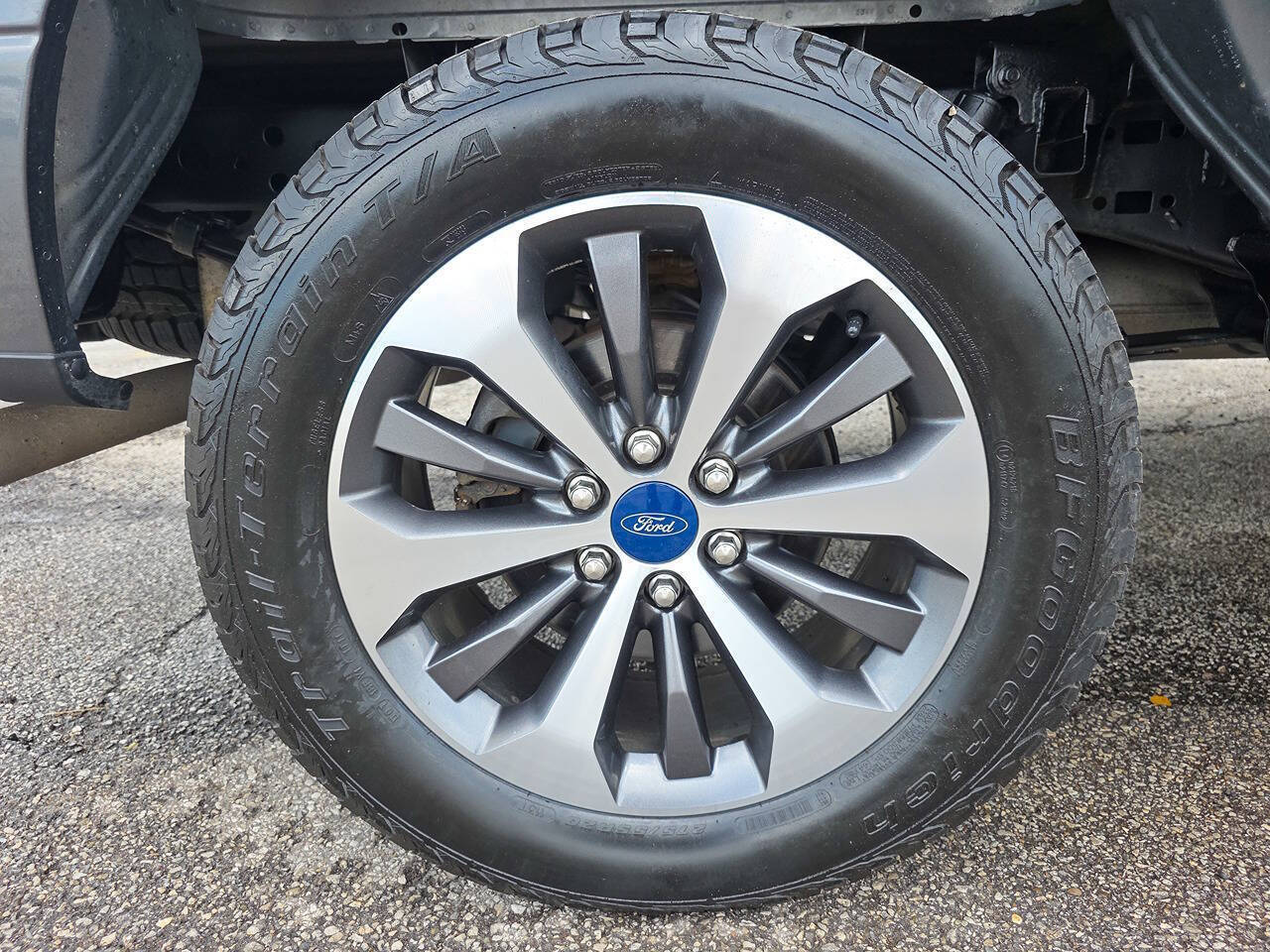2020 Ford F-150 XL 4x4 4dr SuperCrew 5.5 ft. SB