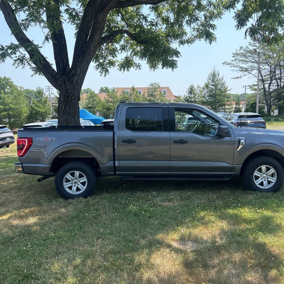2022 Ford F-150 XLT 4x4 4dr SuperCrew 5.5 ft. SB
