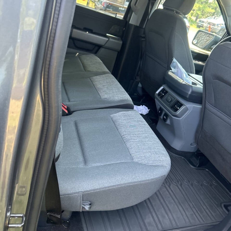 2022 Ford F-150 XLT 4x4 4dr SuperCrew 5.5 ft. SB
