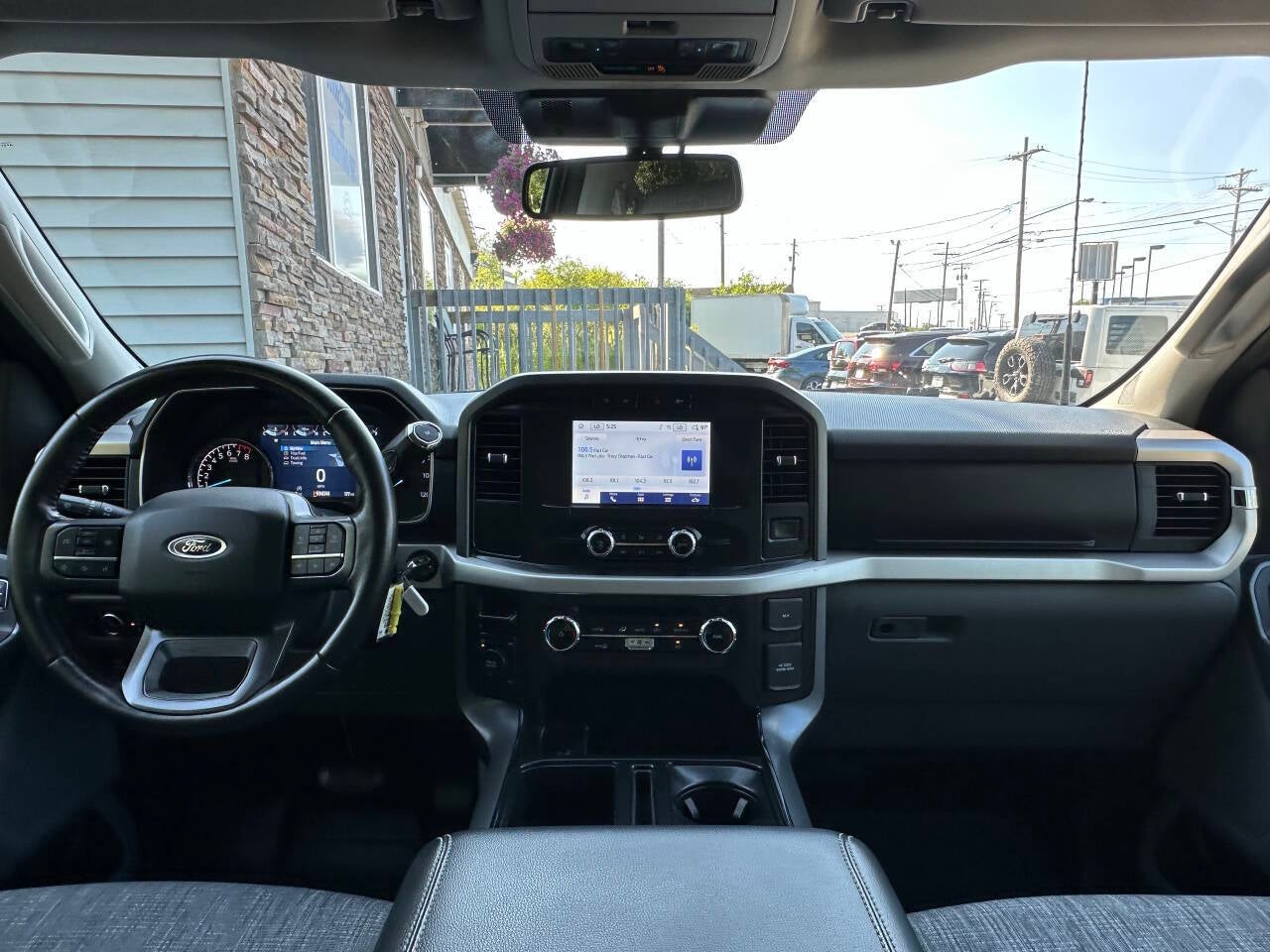 2022 Ford F-150 XLT 4x4 4dr SuperCrew 5.5 ft. SB