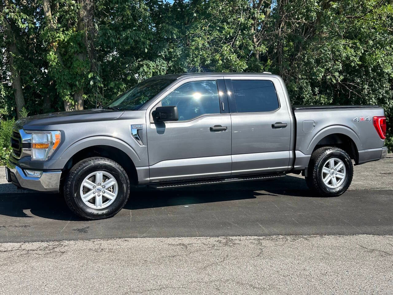 2022 Ford F-150 XLT 4x4 4dr SuperCrew 5.5 ft. SB
