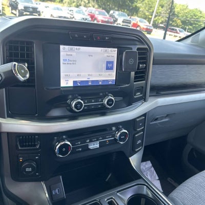 2022 Ford F-150 XLT 4x4 4dr SuperCrew 5.5 ft. SB