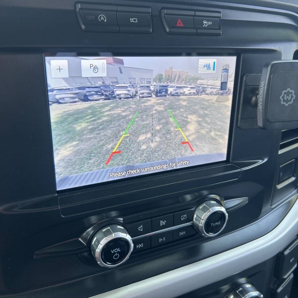 2022 Ford F-150 XLT 4x4 4dr SuperCrew 5.5 ft. SB
